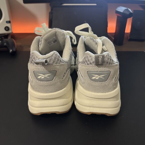 Reebok Charge Running Shoes Men’s 9.5 Gray Athletic Sneakers Comfort Trainers - Picture 4 of 6